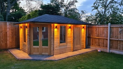 Log cabin 3mx4 40mm corner - 3mx4.5m,